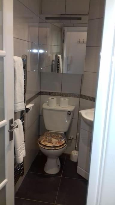 Between Piers, The Stylish Studio Flat In Cannon Place Brighton Eksteriør bilde