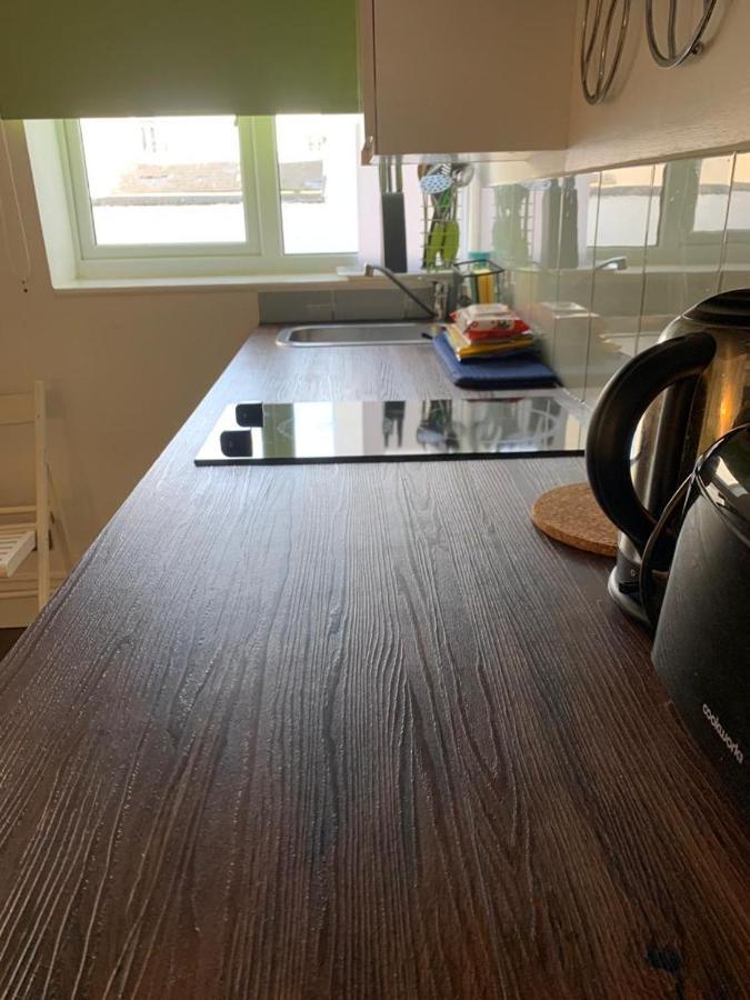 Between Piers, The Stylish Studio Flat In Cannon Place Brighton Eksteriør bilde